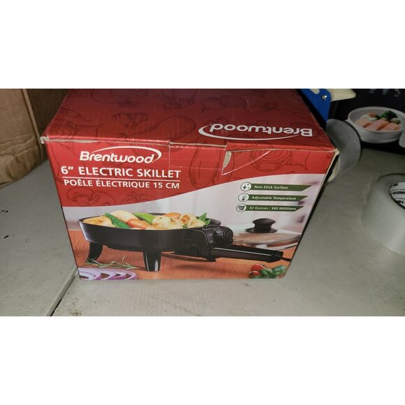 Brentwood SK-45 6" Non-Stick Electric Skillet with Glass Lid New - Picture 2 of 4